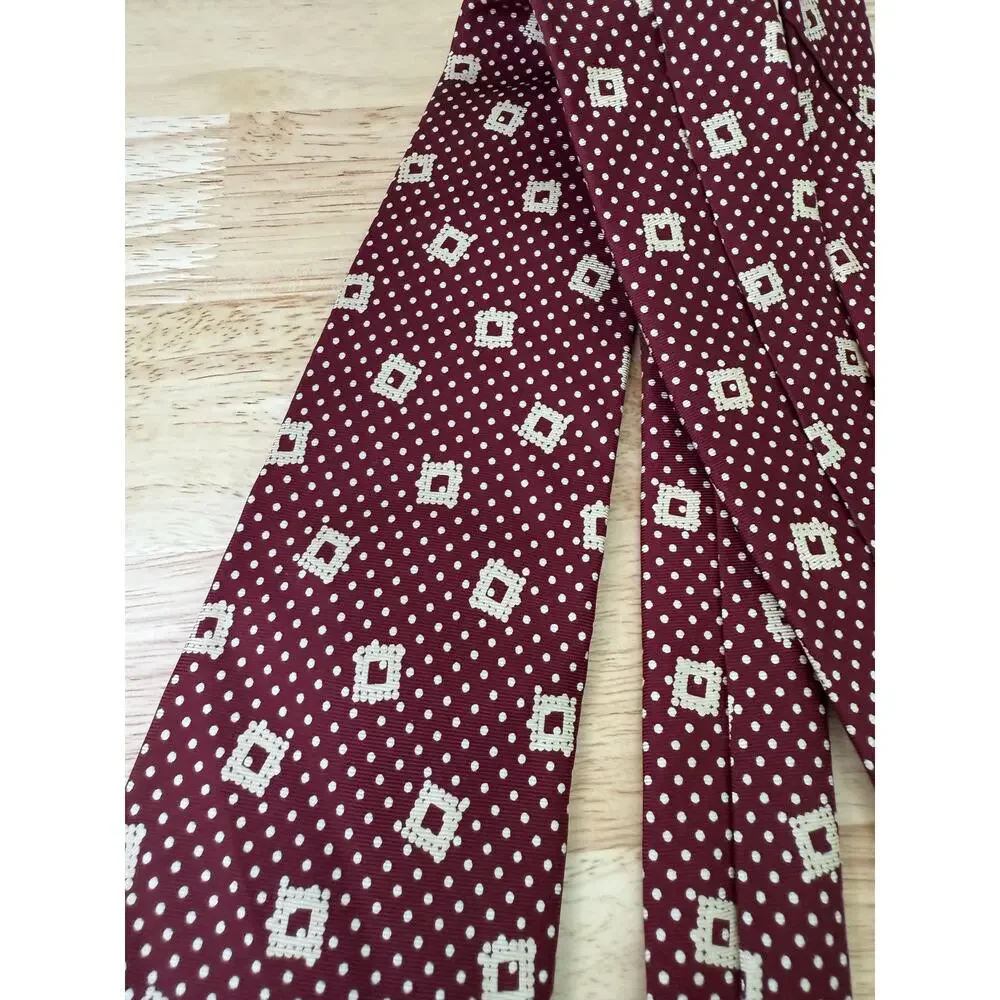 Guy Laroche Paris Men's Silk Neck Tie Red Polka Dots & Square JL